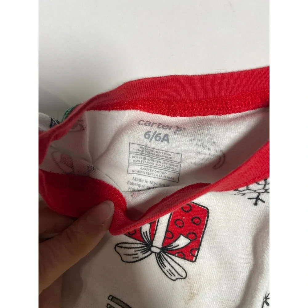 Carter's Pajama Set Kids 6 White Santa Reindeer Christmas Holiday Sleepwear